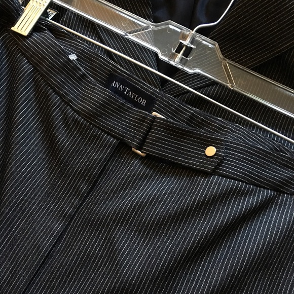 {Ann Taylor} Gray Pinstripe Suit - Picture 4 of 6