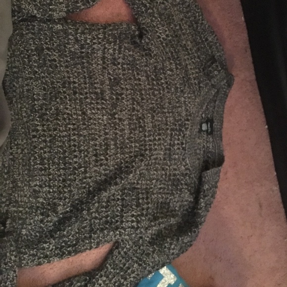 Rue 21 crop sweater - Picture 1 of 2