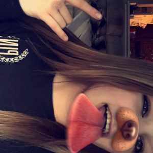 Meet your Posher, Hailey