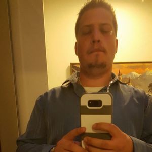 Meet your Posher, Ethan