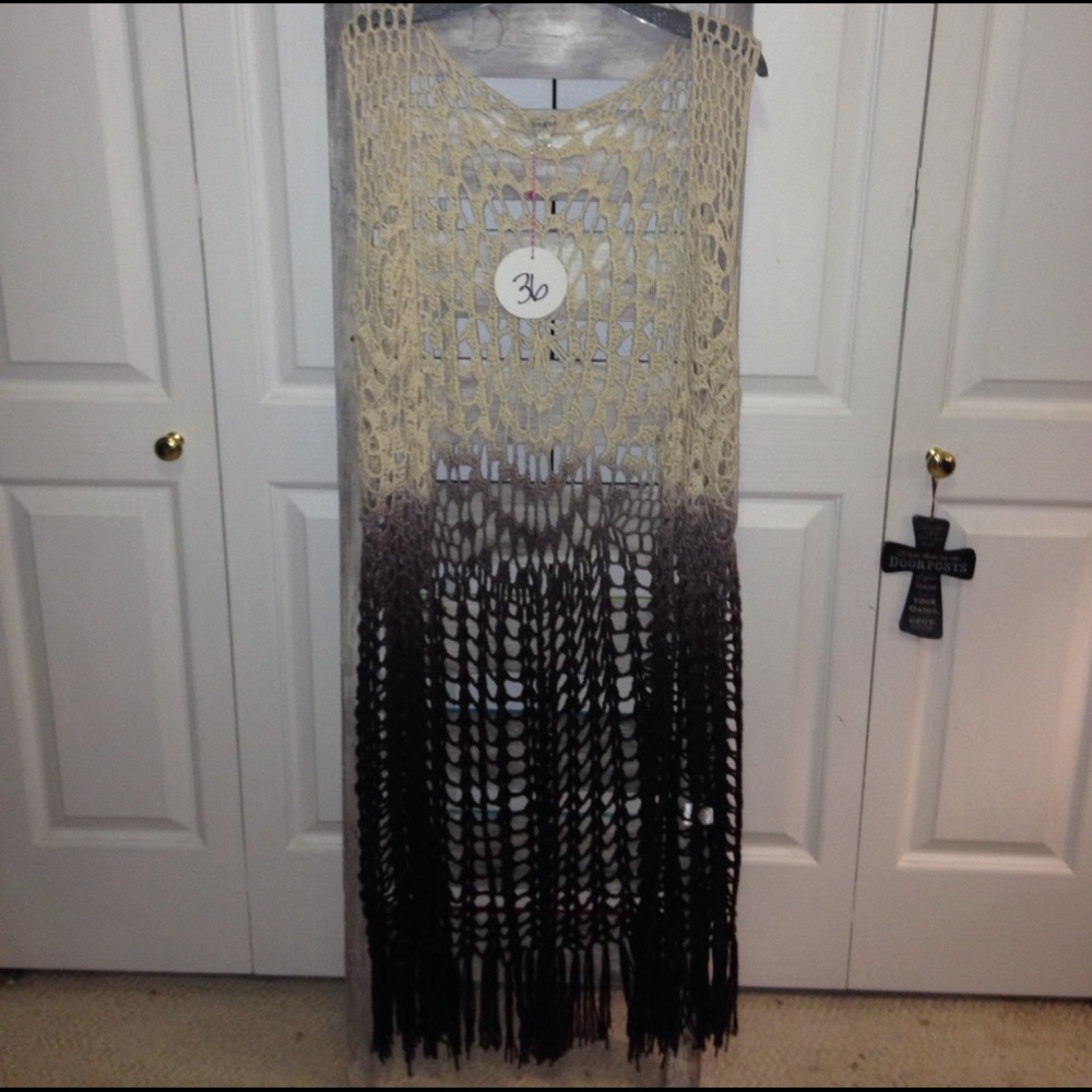 ✨✨FINAL MARKDOWN✨✨Umgee ombre' vest