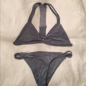 grayish blue halter bikini 👙