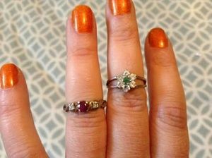 Size 6 sterling silver rings, Garnet, emerald