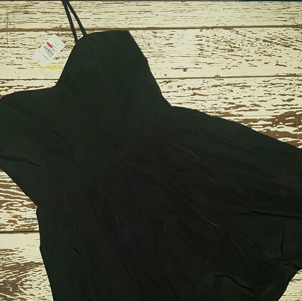 BRAND NEW BCBGENERATION DRESS - Picture 2 of 3