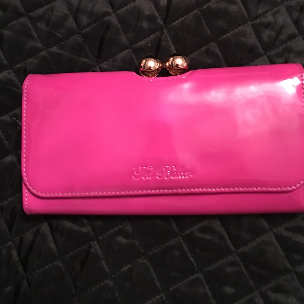 Ted baker wallet