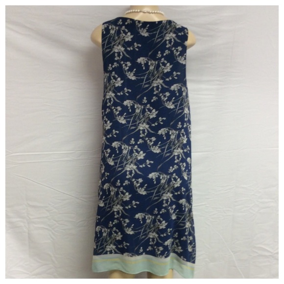 MAX STUDIO LADIES FLORAL SLEEVELESS DRESS - Picture 2 of 8
