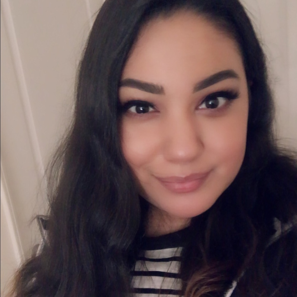 Meet your Posher, Kimberly