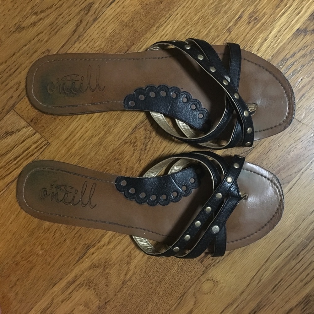 Sandles
