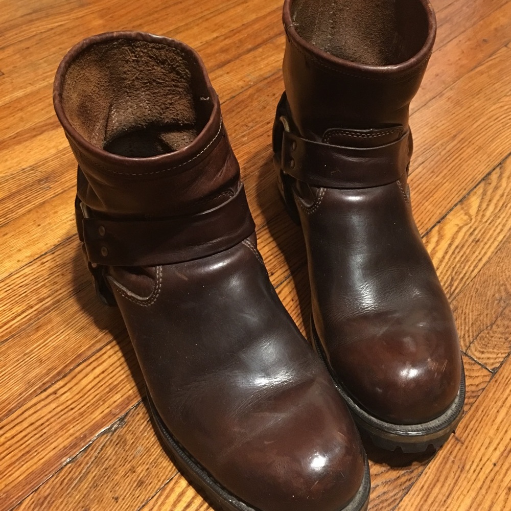 Men's boots