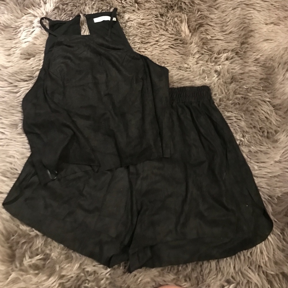 2 pc set - Picture 2 of 2
