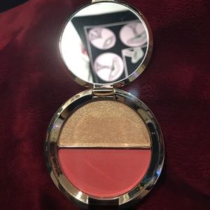 Becca highlighter and blush