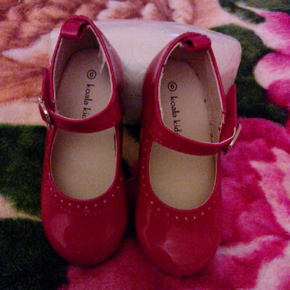 Toddlers shoes