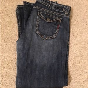 MEK Jeans