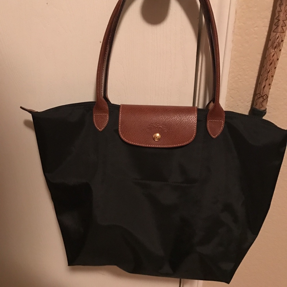 SOLD Longchamp large le pliage tote bag black