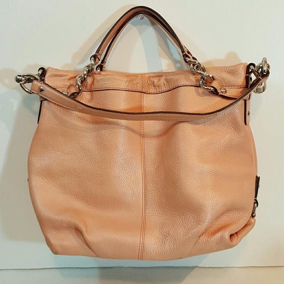 Coach Handbags - Coach peach leather Brooke