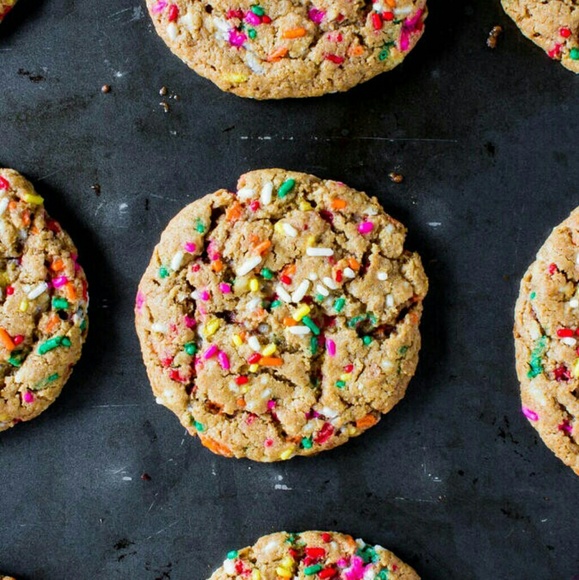 Meet your Posher, Rachael - Picture 3 of 3