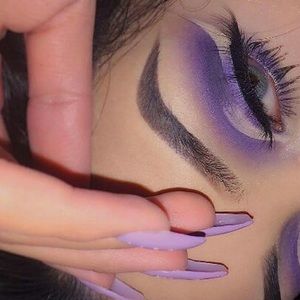 Meet your Posher, Layla