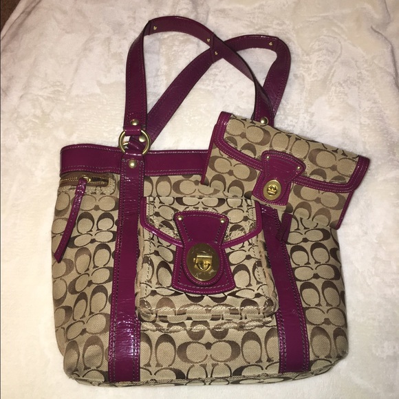 Authentic Coach Legacy Tote and Wallet - Picture 1 of 5
