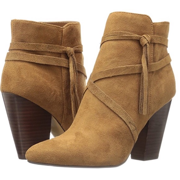 NIB Tan Side Tassel Western Suede Ankle Booties - Picture 2 of 5