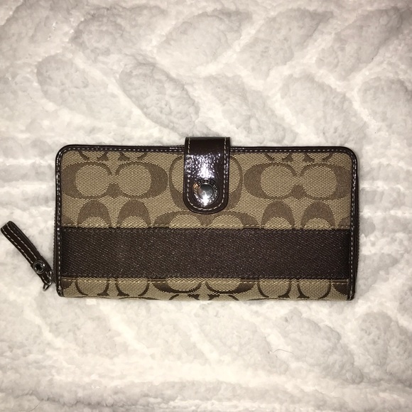 Coach Handbags - Authentic Coach wallet