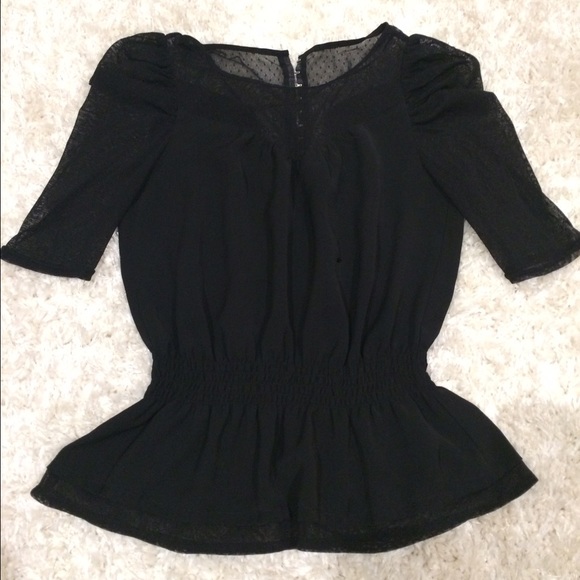 ❌SOLD❗️❌Black Sheer Midi Sleeve Top - Picture 1 of 2