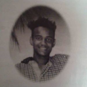 Meet your Posher, Antoinette