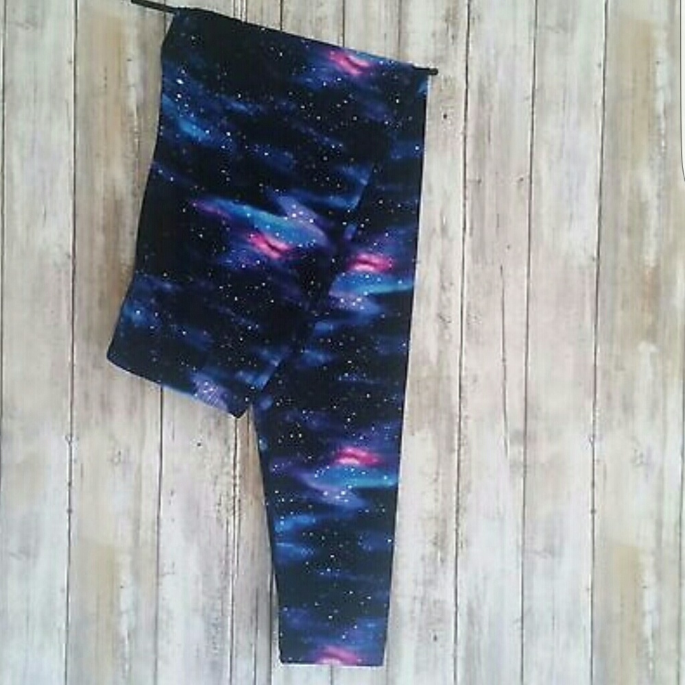 New! Agnes & Dora Galaxy Leggings
