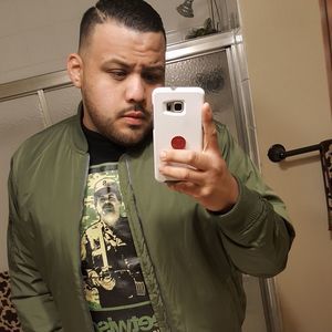 Meet your Posher, Chris