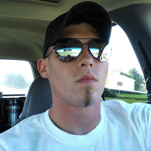 Meet your Posher, Matt - Picture 1 of 1