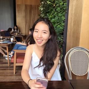 Meet your Posher, Helena