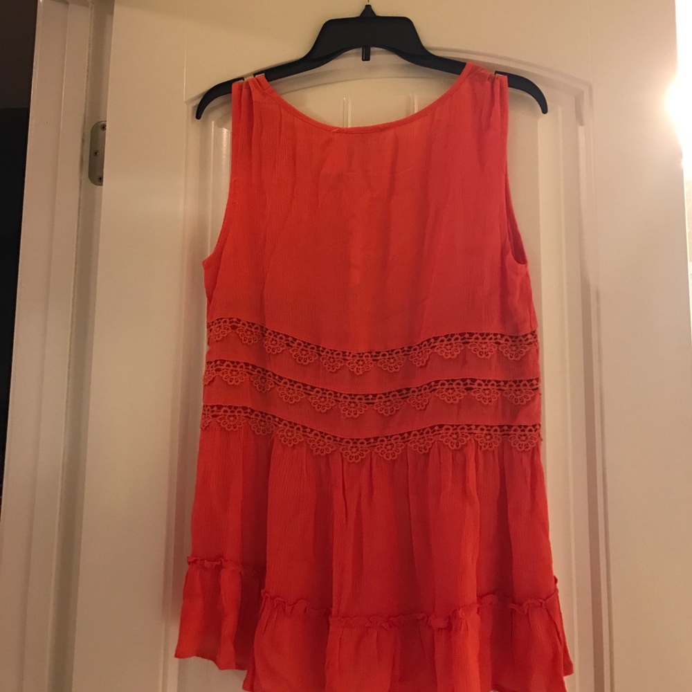 Coral Top - Picture 2 of 2