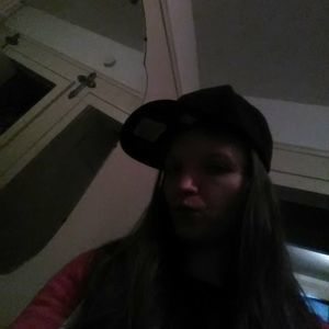 Meet your Posher, Angie