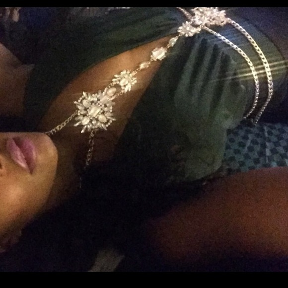 Costume Statement Crystal Necklace Body Chain π - Picture 2 of 4