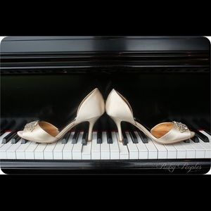 **Wedding Shoes** Badgley Mischka Salsa Heels