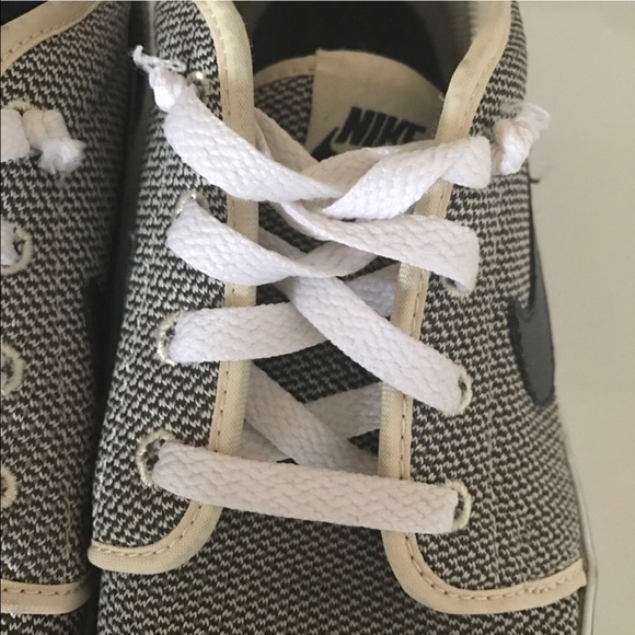 Nike Men's 8.5, women's 10 - Picture 5 of 8