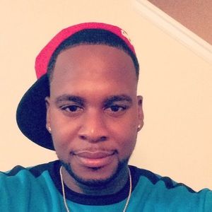 Meet your Posher, Avery