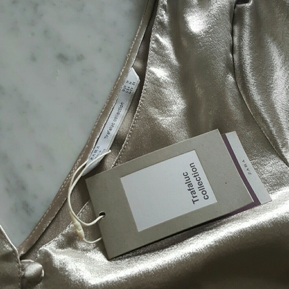 Zara Champagne Double V- Neck Top Sz M - Picture 8 of 8