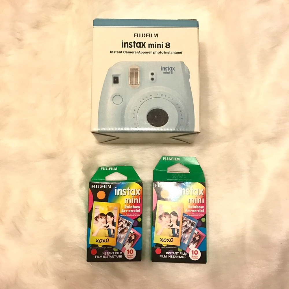 NEW Instax Mini 8 Polaroid Camera 20 films
