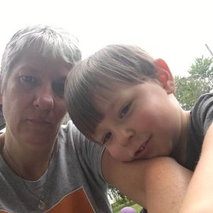 Meet your Posher, Bobbi