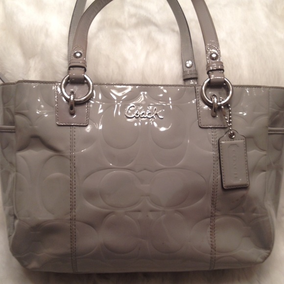 Coach Handbags - LARGE COACH Patent Leather Tote