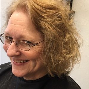 Meet your Posher, Cheryl