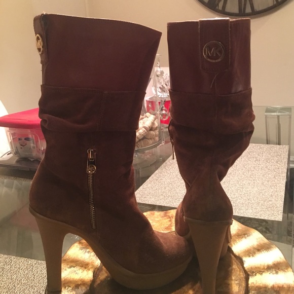 Micheal Kors Boots - Picture 5 of 6