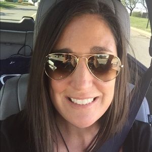 Meet your Posher, Maria