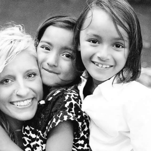 Meet your Posher, Amy - Picture 6 of 8