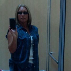 Meet your Posher, Sandra