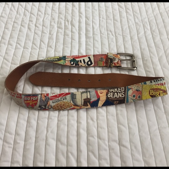 Old-timey advertisements belt - Picture 2 of 3