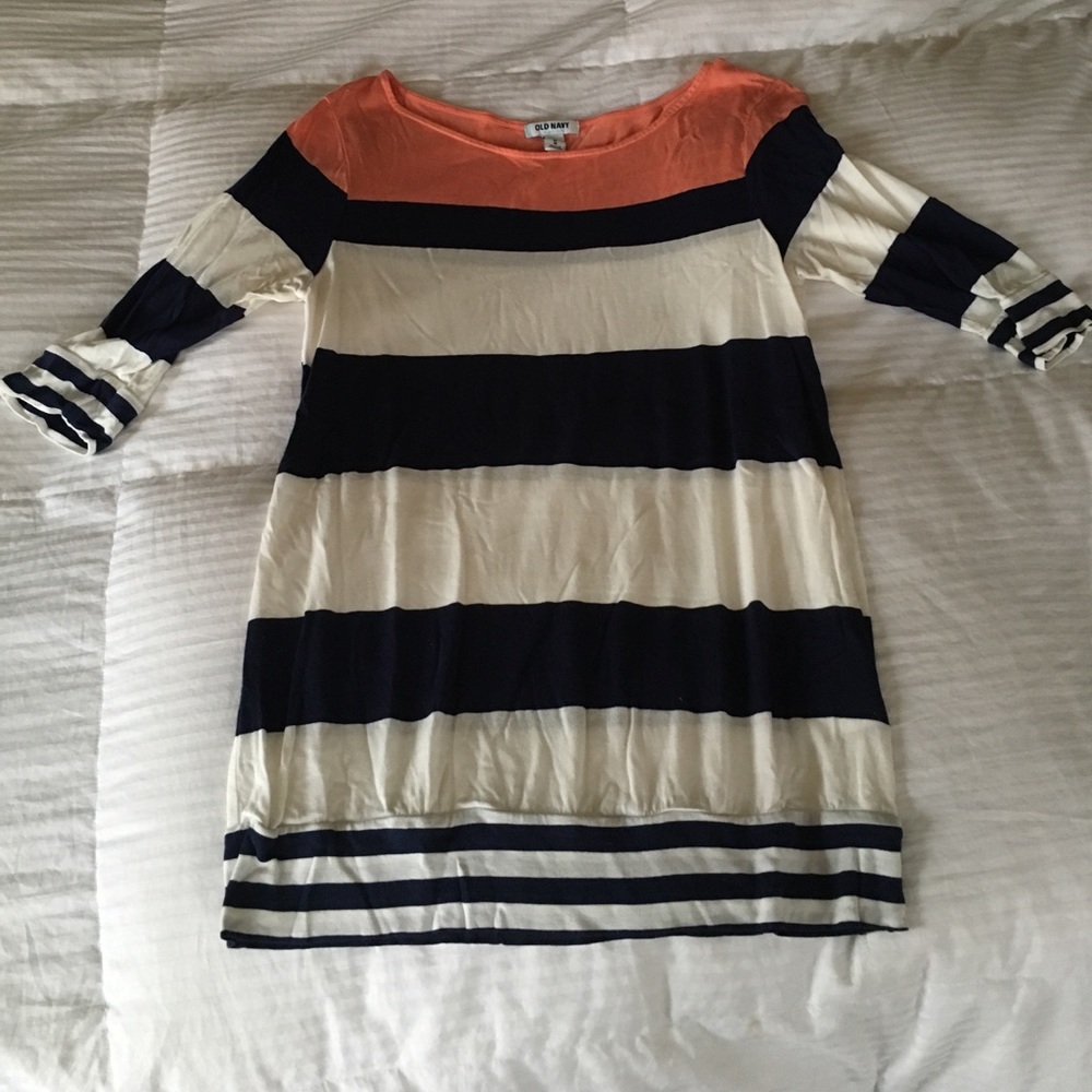 Striped 3/4 sleeve shirt