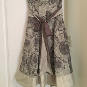 Odille strapless dress! Worn 1x to wedding! Size 4