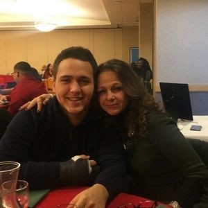 Meet your Posher, Lee