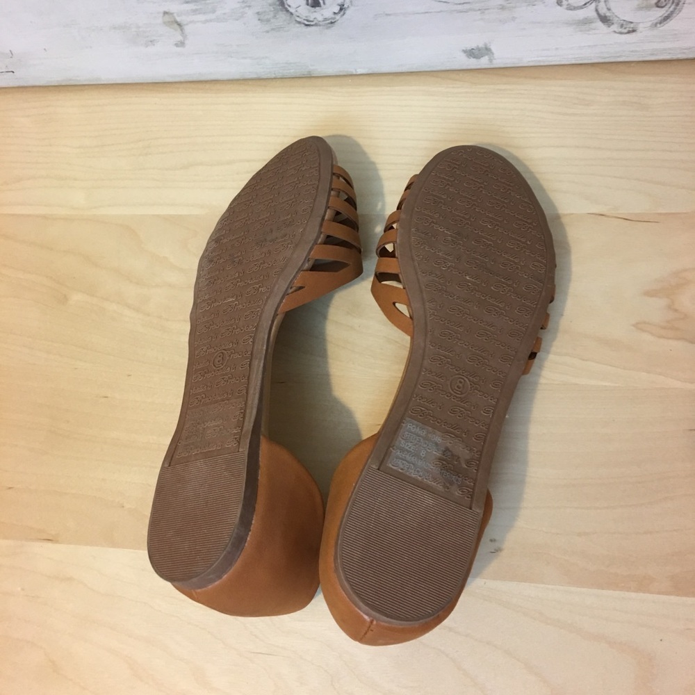 ‼️FINAL PRICE‼️Open Toe Flat Tan Sandal - Picture 7 of 7